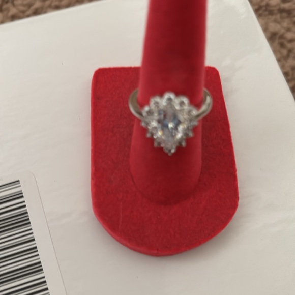 QVC ring - Picture 4 of 4